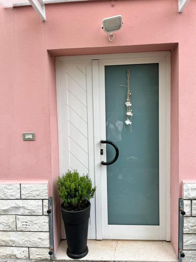 Apartmán La Casa Di Maura Rimini Exteriér fotografie